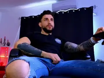 Chaturbate Adult Webcams of mightyaaron
