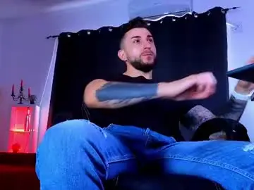 Chaturbate Sex Chat of mightyaaron