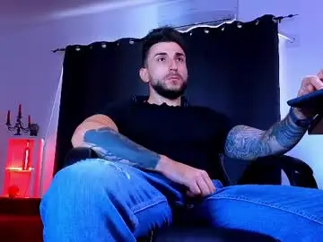 Chaturbate Nude Webcam of mightyaaron