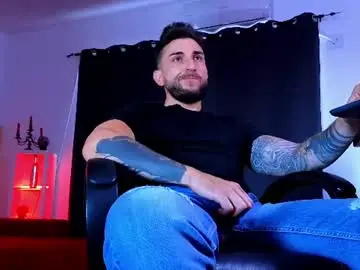 Chaturbate Watch Live Sex Cams of mightyaaron