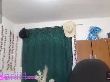 Chaturbate Adult Webcams of hilari18