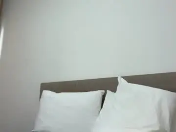 Chaturbate Live Sex Cam of yummyalexxx
