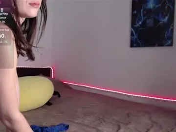 Chaturbate Live Sex Cam of alicaslim
