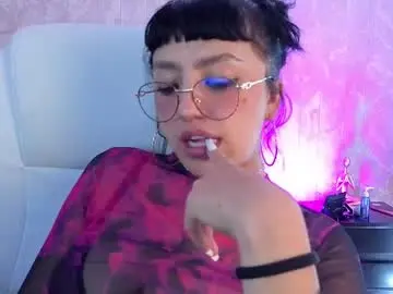 Chaturbate Adult Webcam of cute_hollywood