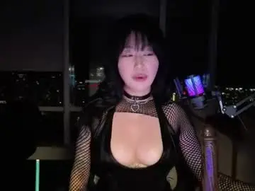 Chaturbate Watch Live Sex Cams of obeycarrienoona