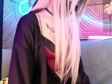 Chaturbate Best Webcam of pika_pikaa