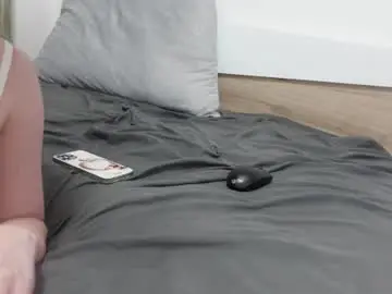Chaturbate Live Sex Cam of sloppy_slut__420