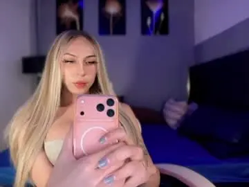 Chaturbate Live Sex Cam of urgirl_nyx