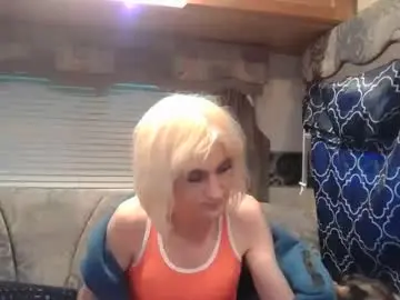 Chaturbate Adult Video Chat of alishaluv