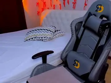 Chaturbate Free Live Porn of hinajeen