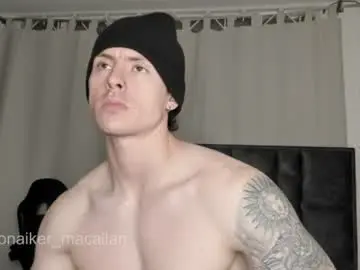 Chaturbate Sex Cam of jhonny_macallan