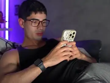 Chaturbate Best live sex cam show of joe_steel1