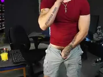 Chaturbate Live Sex Cam of just_hairy_man