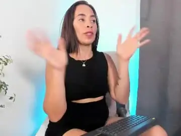 Chaturbate Best live sex cam show of karol_deny