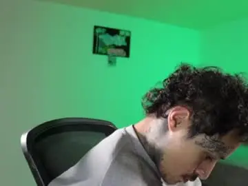 Chaturbate Live Porn of trieone