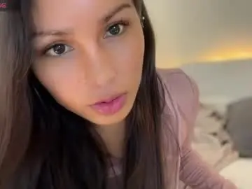 Chaturbate Live Sex of _cumonu69_