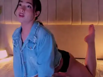 Chaturbate Best live sex cam show of aribloom7