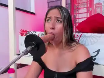 Chaturbate Live Porn of karola_cute_