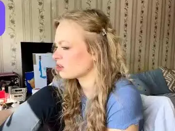 Chaturbate Watch Live Sex Cams of lanniecastellow