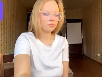 Chaturbate Adult Video Chat of lanniecastellow