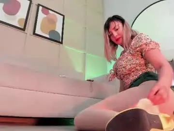 Chaturbate Live Porn of marie_bass