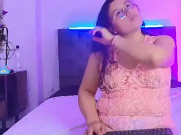 Chaturbate Live Sex of moonnblue_