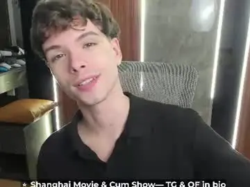 Chaturbate Adult Webcam of calvin_loves_you