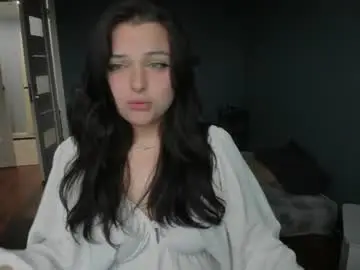Chaturbate Best live sex cam show of emily_ferra