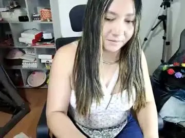 Chaturbate Live Sex Cam of vellarossa