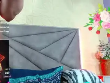 Chaturbate Sex Cam of esmeralda_oikos