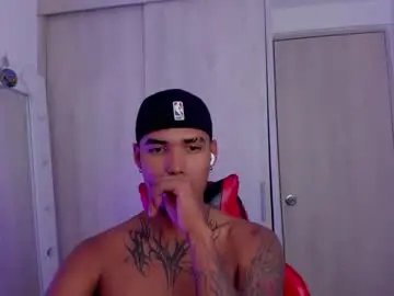 Chaturbate Best live sex cam show of thomas_latin_boy