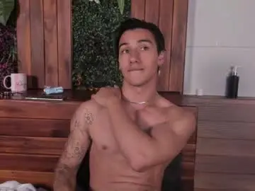 Chaturbate Nude Webcam of andyjoy_