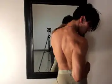 Chaturbate Live Sex Cam of andyjoy_