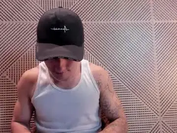 Chaturbate Sex Chat of andyjoy_