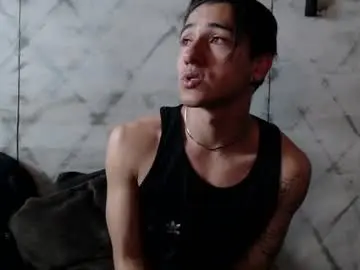 Chaturbate Watch Live Sex Cams of andyjoy_
