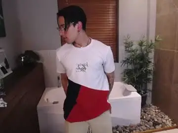 Chaturbate Best live sex cam show of andyjoy_