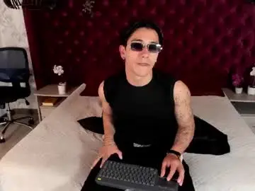 Chaturbate Adult Webcams of andyjoy_