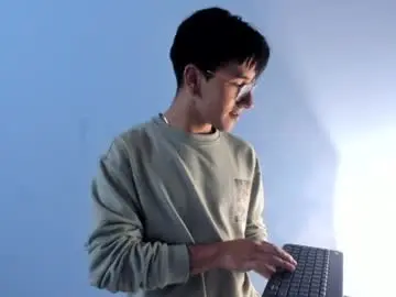 Chaturbate Best live sex cam show of andyjoy_