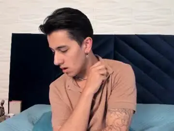 Chaturbate Free Porn Cam of andyjoy_