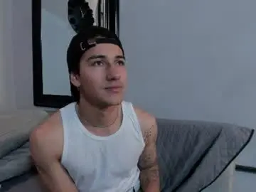 Chaturbate Adult Webcam of andyjoy_