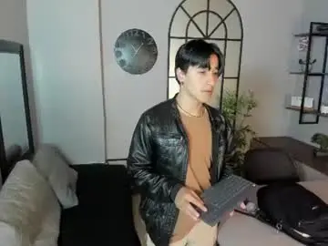 Chaturbate Nude Webcam of andyjoy_
