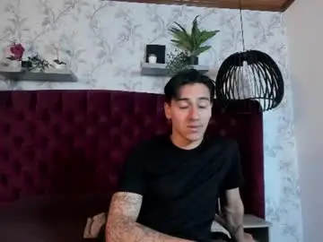 Chaturbate Adult Webcam of andyjoy_