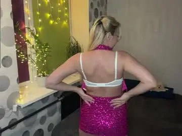 Chaturbate Watch Live Sex Cams of corabau