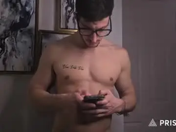 Chaturbate Live Sex Cam of hardselfone