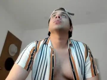 Chaturbate Adult Webcams of latin_boy_surprise