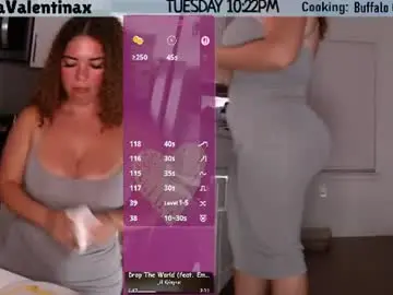Chaturbate Live Sex Cam of milavalentinax