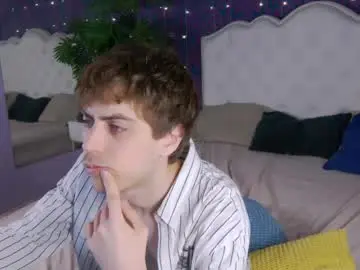 Chaturbate Adult Webcam of milkhunter_