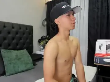Chaturbate Adult Webcams of ricky_backus