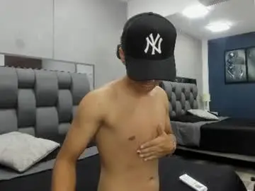 Chaturbate Live Porn of ricky_backus