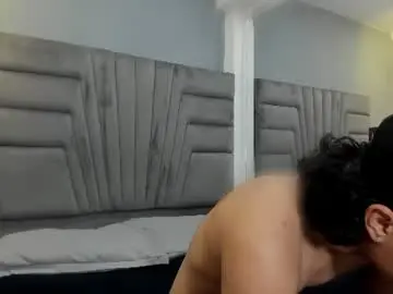 Chaturbate Live Sex Cam of ricky_backus